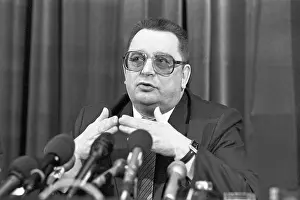 Pavlov: Valentin Pavlov, 1991