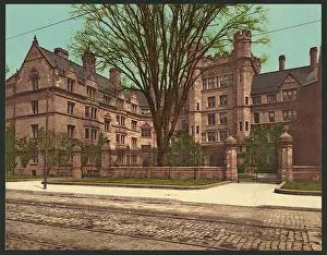 Yale: Vanderbilt Hall, Yale College
