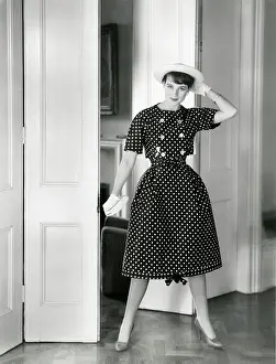 Editorial: Vanity Fair - Campden Hill Road, London - Susan Bailey