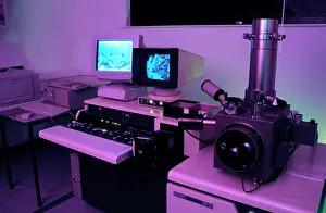 Variable: Variable pressure scanning electron microscope