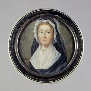 1760: Varnished Cardboard Box - Portrait