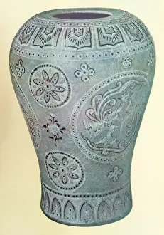 Inlaid: Vase, Koryo (Goreyo)