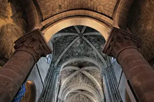 Poissy: Vaulted ceiling, nave, Collegiale Notre-Dame de