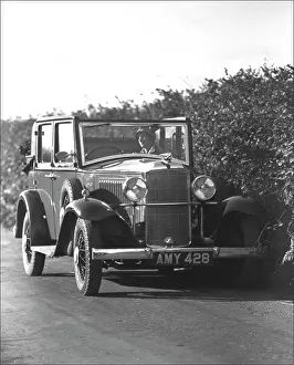 Headlights: Vauxhall Cadet Cabriolet
