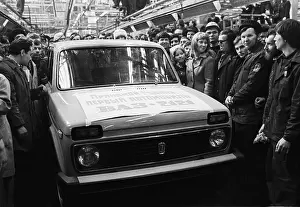 Tolyatti: VAZ-2121 car, 1977