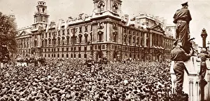 Apr20: VE Day - crowd in Parliament Square
