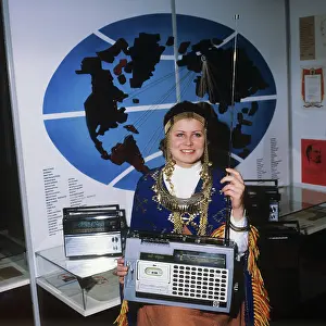 Kolesnikov: VEF radio receivers, 1980