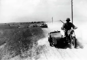 Dusty: Vehicles of the Waffen SS on the Eastern Front, 1941