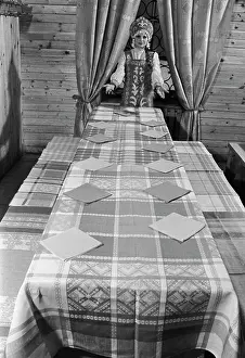 Curtains: Velikiye Luki linen mill