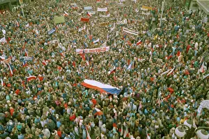 Authoritarian: Velvet Revolution - Demonstrations in Prague