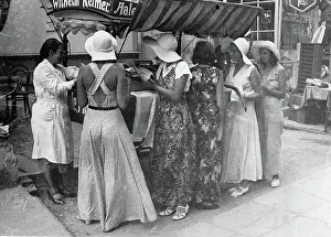 Vending: A vending stand for flounder and eel