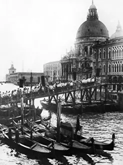 Stilted: VENETIAN CEREMONY