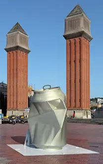 Despanya: Venetian Towers, with sculpture of a can (advertising