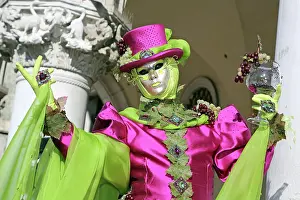 Carnivale: Venice Carnival Costume