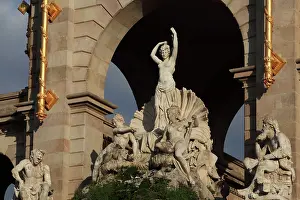 Ciutadella: Venus rising from a seashell, Fountain, Parc de