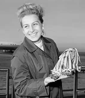 Caslavska: Vera Caslavska - gold medals