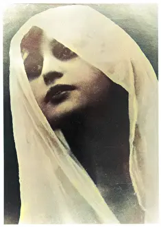 Meledin: VERA KHOLODNAYA/MELEDIN