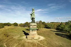 Museoparc: Vercingetorix Monument, MuseoParc Alesia
