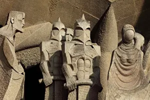 Golgotha: Veronica group, Passion facade, Sagrada Familia, Barcelona