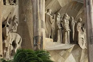 Golgotha: Veronica group, Passion facade, Sagrada Familia, Barcelona