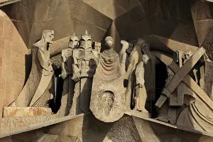Golgotha: Veronica group, Passion facade, Sagrada Familia, Barcelona