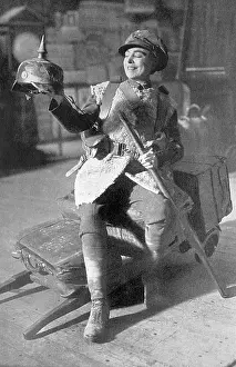 Impersonators: Vesta Tilley, WW1