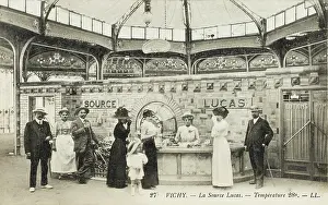 Hydrotherapy: Vichy - Source Lucas spring at the spa