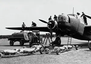 The Hugh W. Cowin Aviation Collection: Vickers 415 Wellington IC pre-flight
