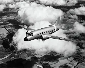 Vx828: Vickers 668 Varsity T-1