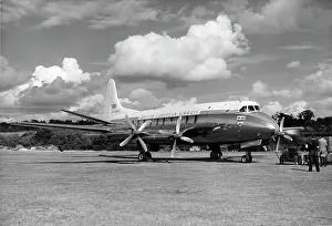 Vickers 700 Viscount (forward view, on the ground) of B