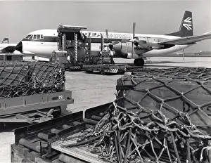 Vanguard: Vickers Merchantman - all-cargo conversion