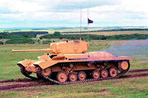 Larkhill: Vickers Valentine tank T123358