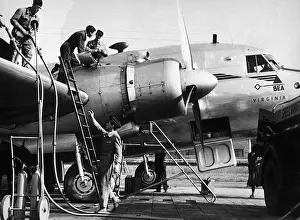 Refueling: Vickers VC1