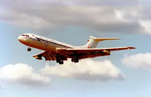C.1k: Vickers VC10 C.1K XR807