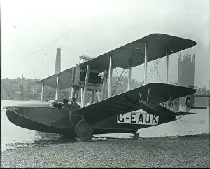 Vickers Viking III G-EAUK on the Thames foreshore