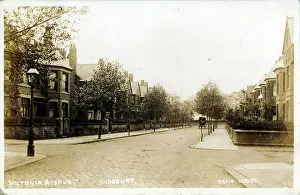 Didsbury: Victoria Avenue