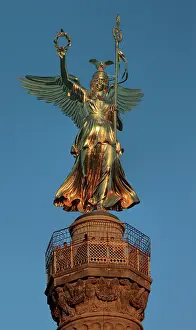 Lizzie: Victoria, Berlin Victory Column, Berlin, Germany