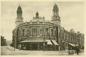 Curved: Victoria Hall, Halifax, Yorkshire