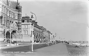 Lamps: Victoria Parade, Deal
