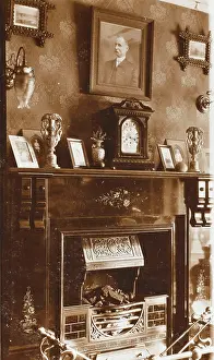 Mantlepiece: Victorian interior - Hubert Congreve