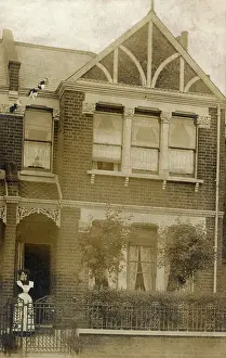 VICTORIAN SEMI