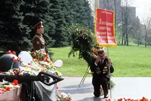 Kneels: Victory Day celebration in Moscow, 1981