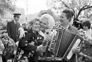 Accordion: Victory Day in Moscow, 1977