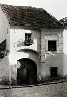 Winemaker: Vienna 19: House of a winemaker in Sievering