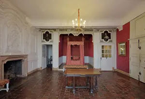 Verte: Vienna bedroom, Chateau de Chateauneuf, Burgundy, France