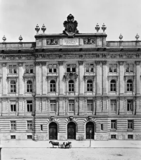 Schwarzenbergplatz: Vienna: House of the industry