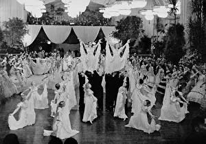 Finale: Vienna Opera Ball, 1937