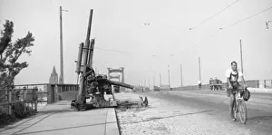 Reichs: Vienna Reichs bridge shortly after the war