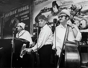 Strobl: Viennese Cabaret-trio - The 3 Spitzbuben. Helmut