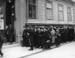 Polling: Viennese polling station, 1938